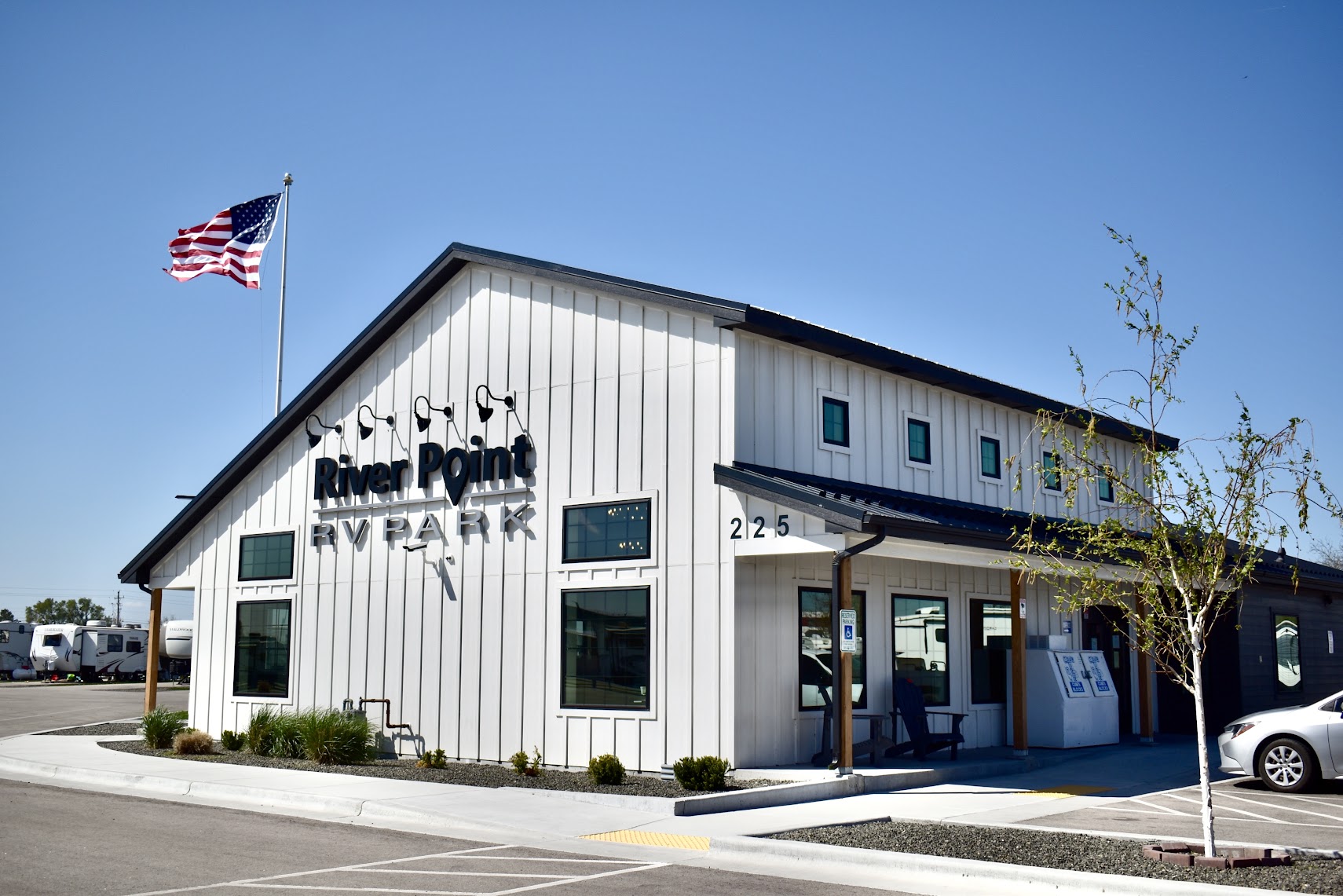River Point RV Park - Ontario, Oregon - glamping.directory