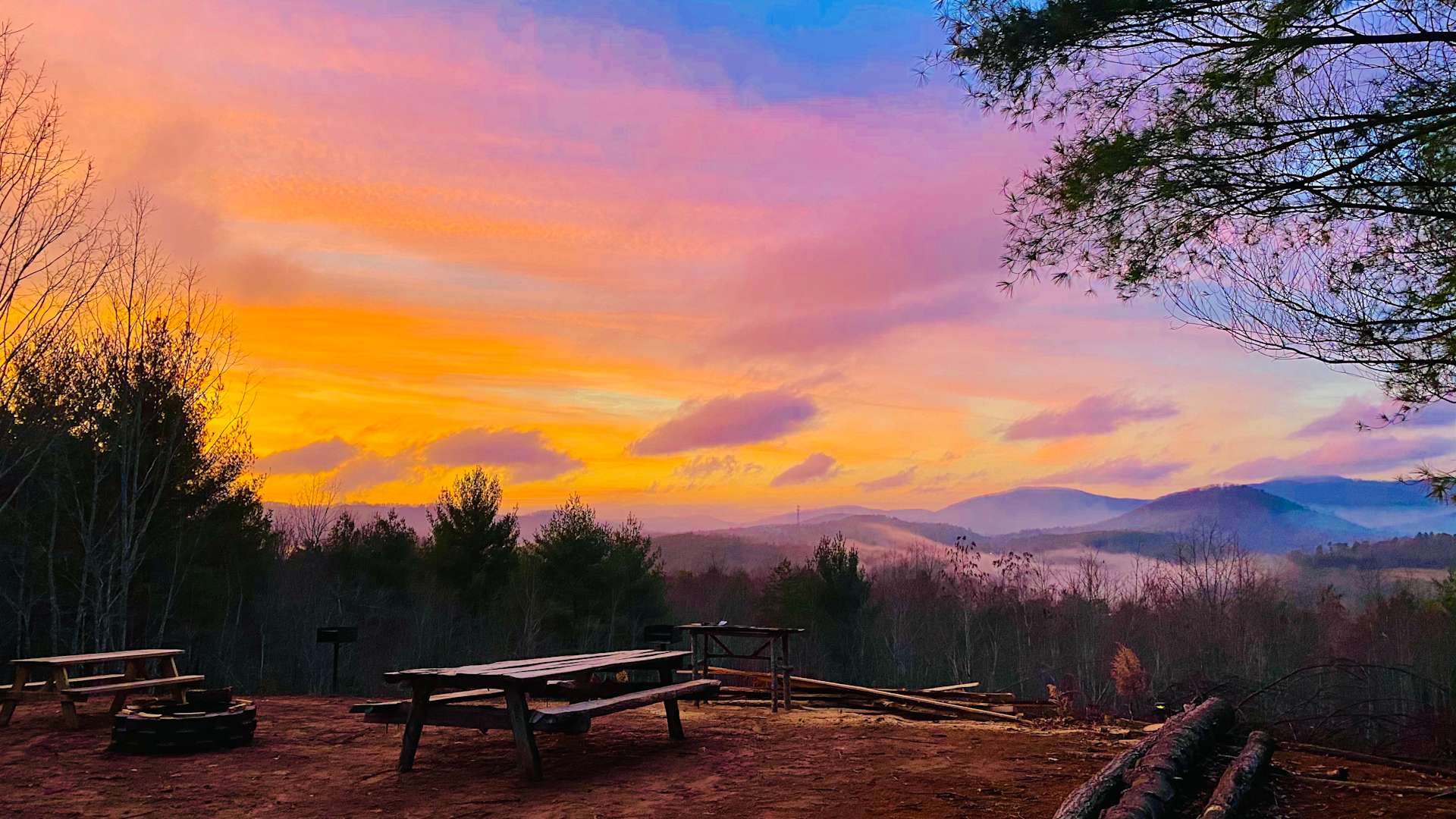 Starlight Hills Campground - Bostic, North Carolina - glamping.directory