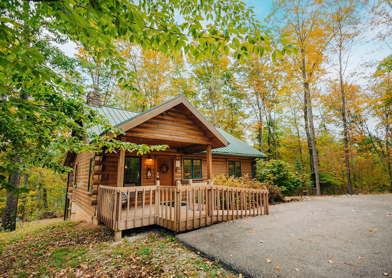 Berlin Cabins LLC - Berlin, Ohio - glamping.directory