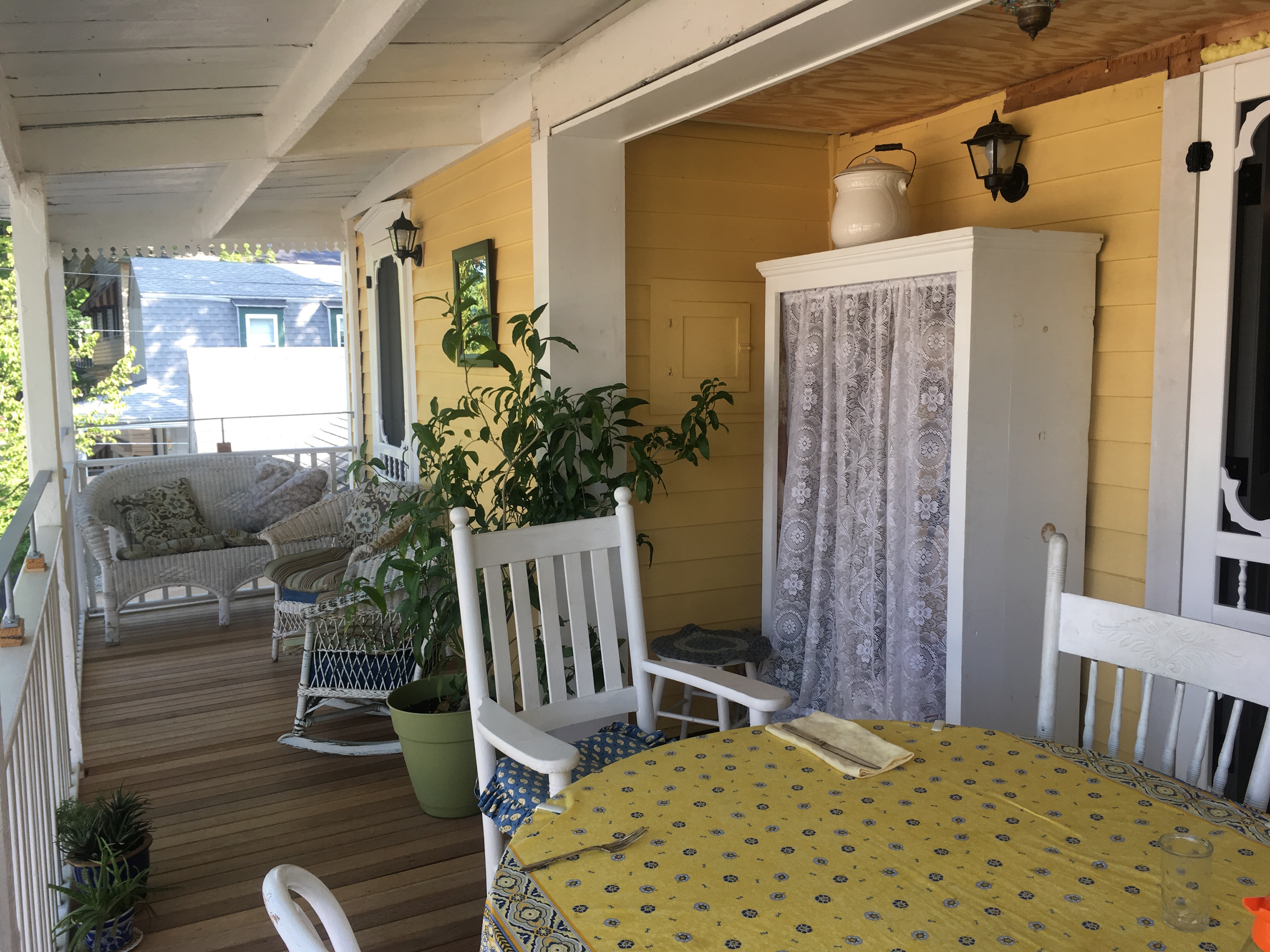 The Englewood Treehouse | Chautauqua - Chautauqua, New York - glamping.directory