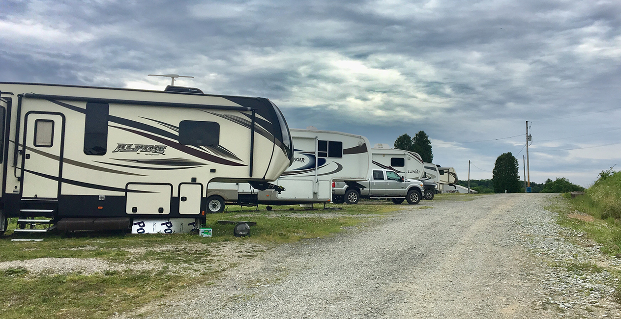 Ernies Acres Campground - Valley Grove, West Virginia - glamping.directory