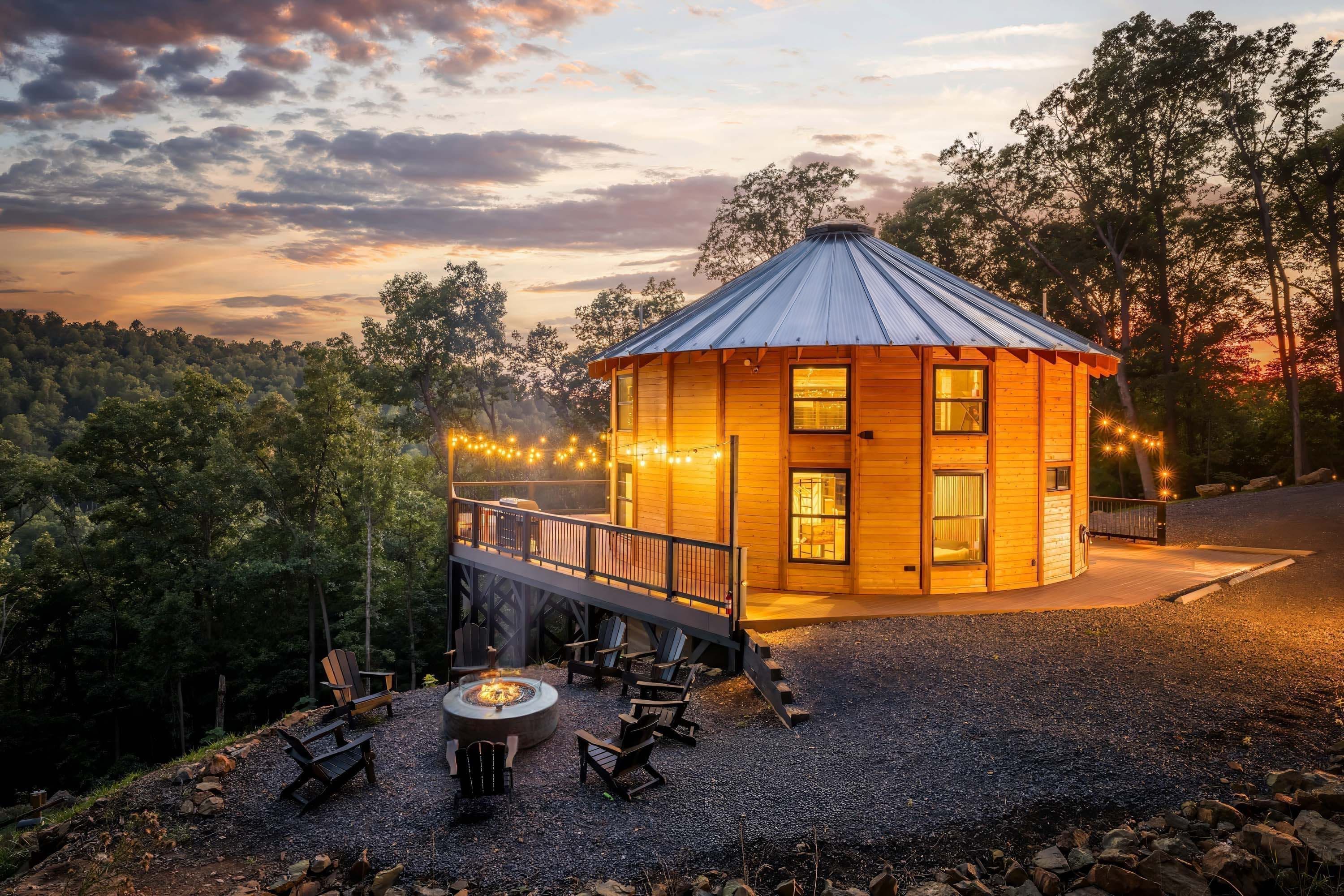Skyline Yurt - Front Royal, Virginia - glamping.directory