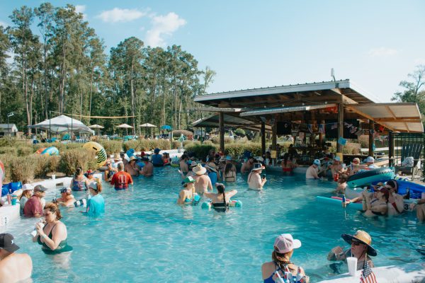 Fireside RV Resort - Ponchatoula, Louisiana - glamping.directory