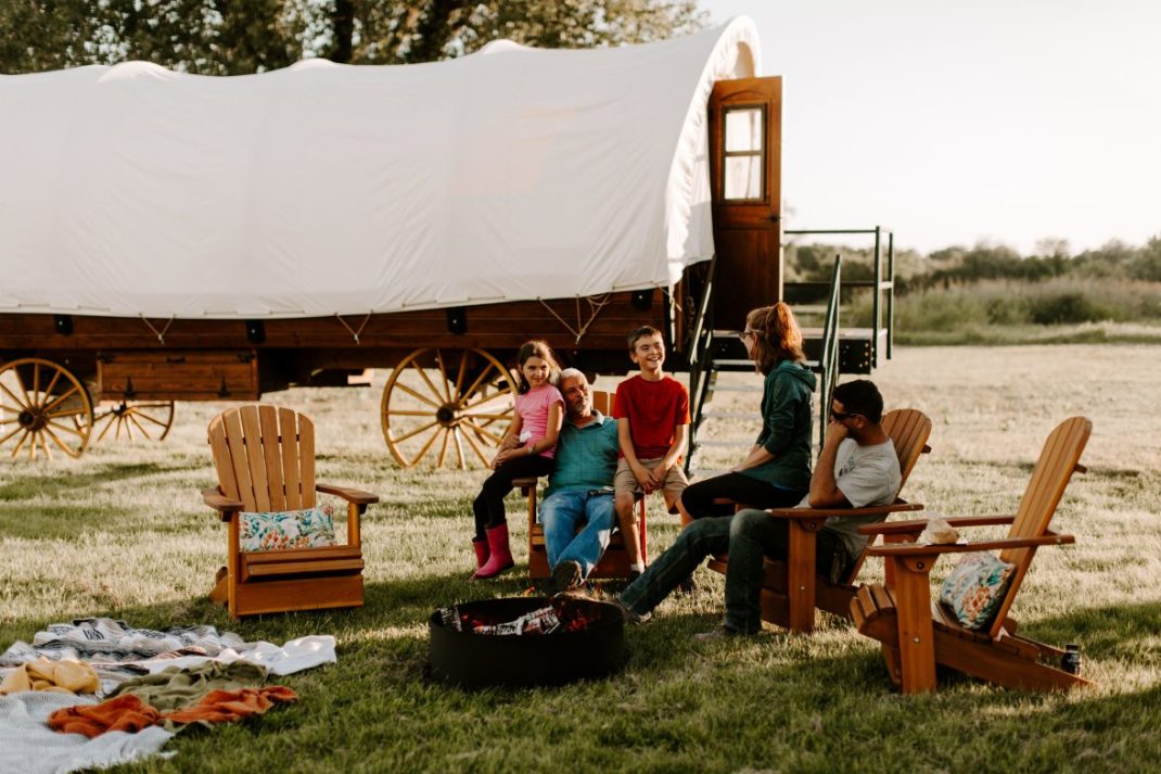 PlainsCraft Covered Wagons - Topeka, Kansas - glamping.directory