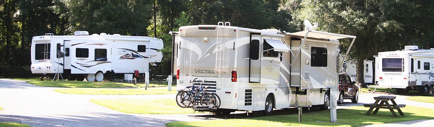 Inland Harbor RV Park - Darien, Georgia - glamping.directory
