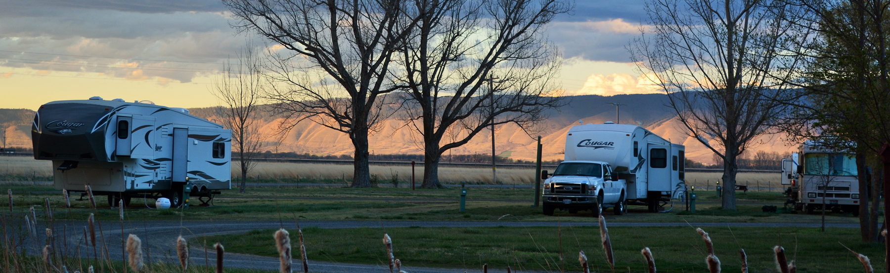 Grande Hot Springs RV Resort - La Grande, Oregon - glamping.directory