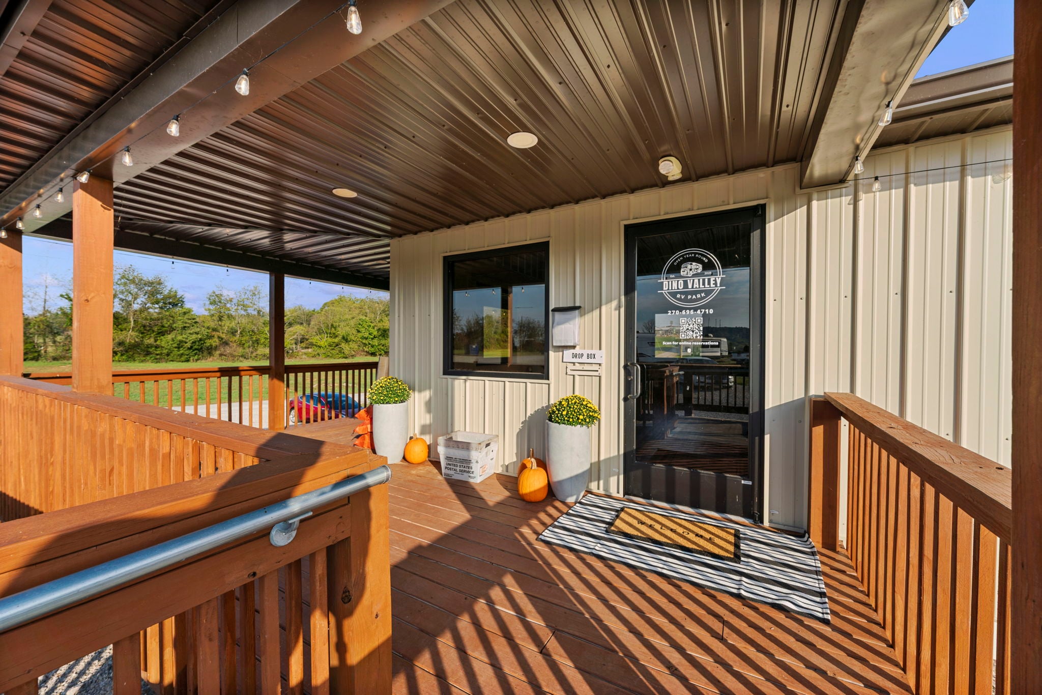 Dino Valley RV Park - Cave City, Kentucky - glamping.directory