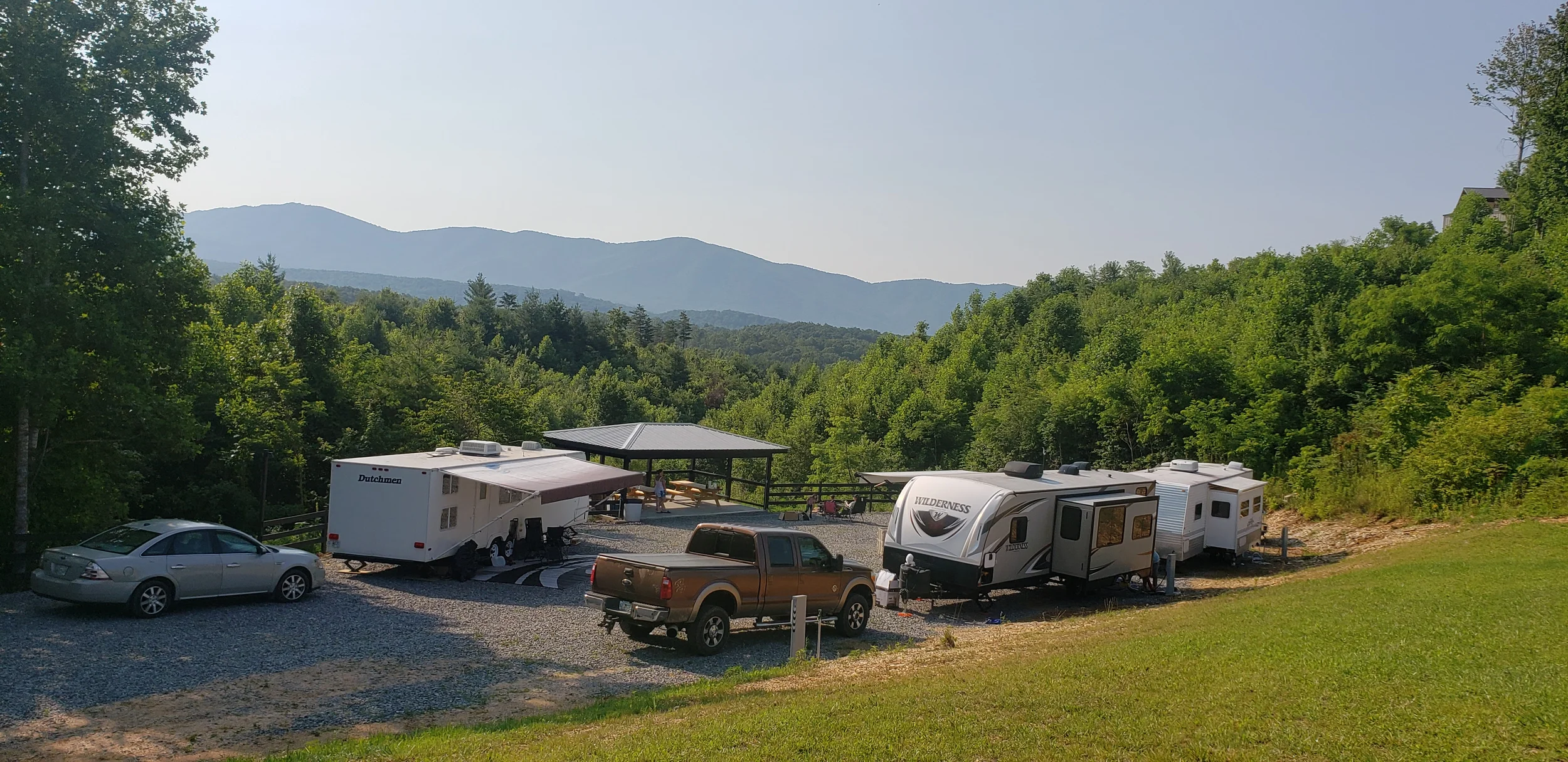 Cozy Compass - Tellico Plains, Tennessee - glamping.directory