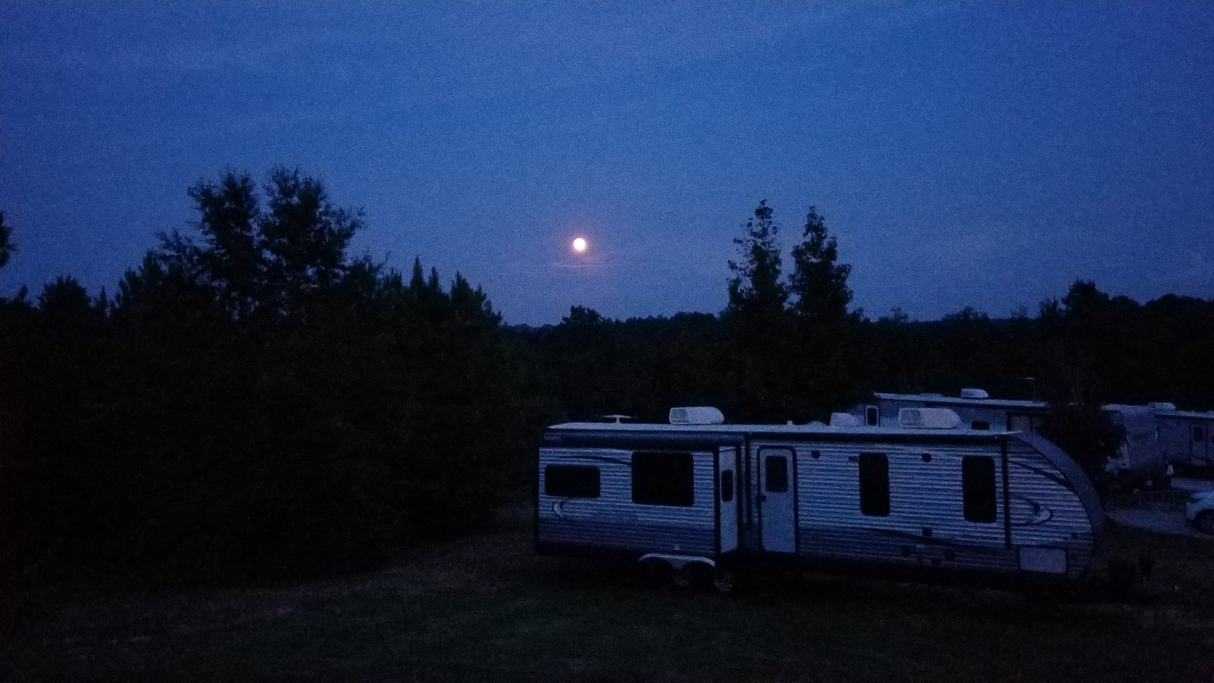 All Seasons Family Campground - Cross Hill, South Carolina - glamping.directory
