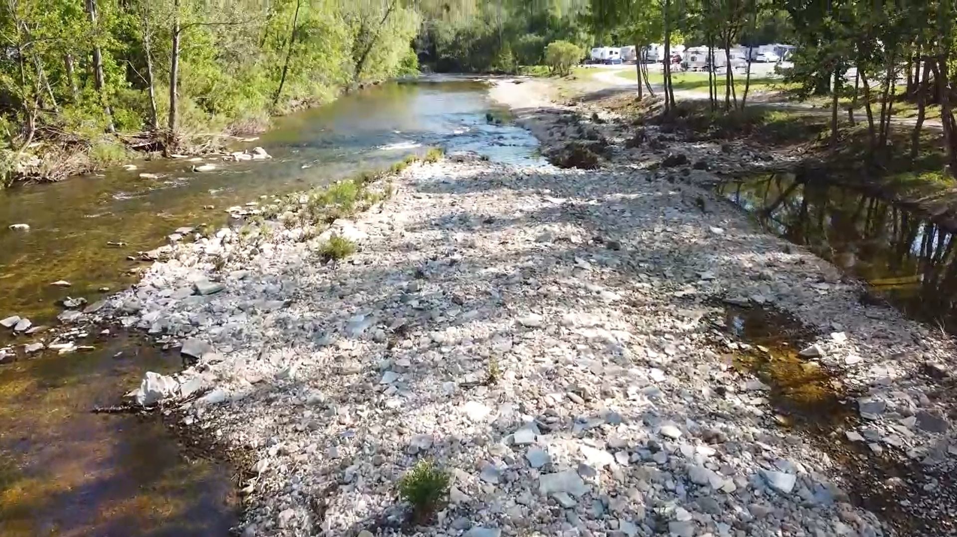 Hidden Valley RV Park - Hollister, Missouri - glamping.directory