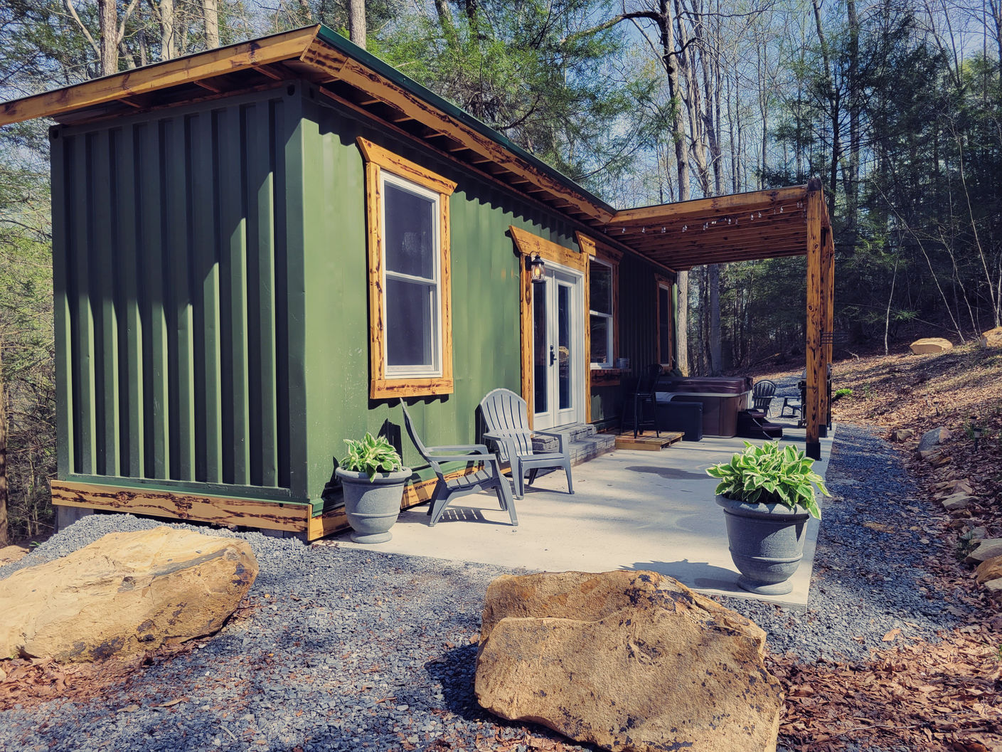 Mcfadden ridge - Mt Nebo, West Virginia - glamping.directory