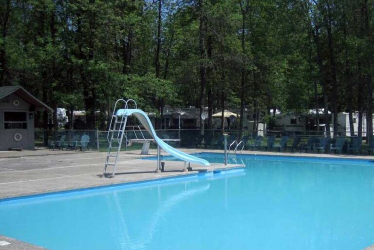 Alburgh RV Resort & Travel Sales - Alburgh, Vermont - glamping.directory
