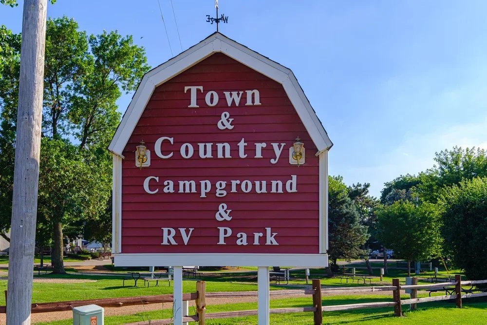 Town & Country RV Park and Campground - Savage, Minnesota - glamping.directory