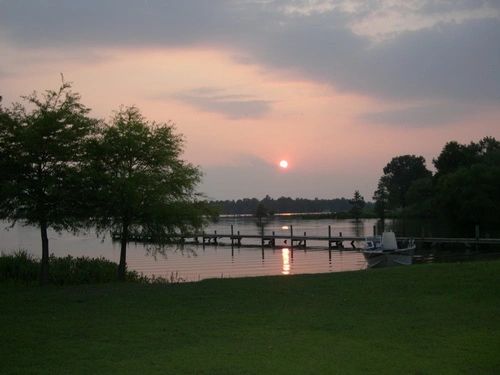 Mac's Camp Landing - Pineville, South Carolina - glamping.directory