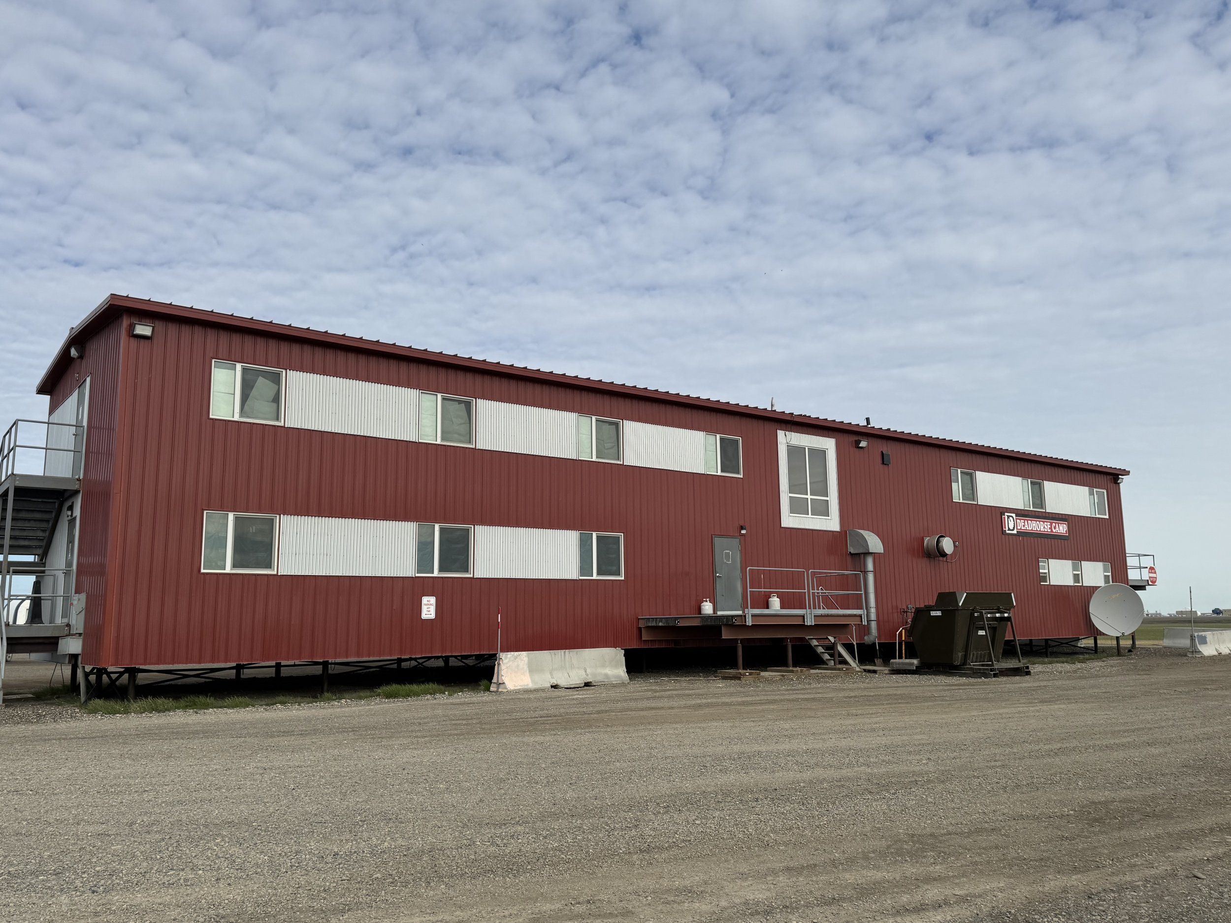 Deadhorse Camp - Prudhoe Bay, Alaska - glamping.directory