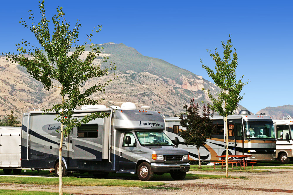 Ponderosa Campground - Cody, Wyoming - glamping.directory