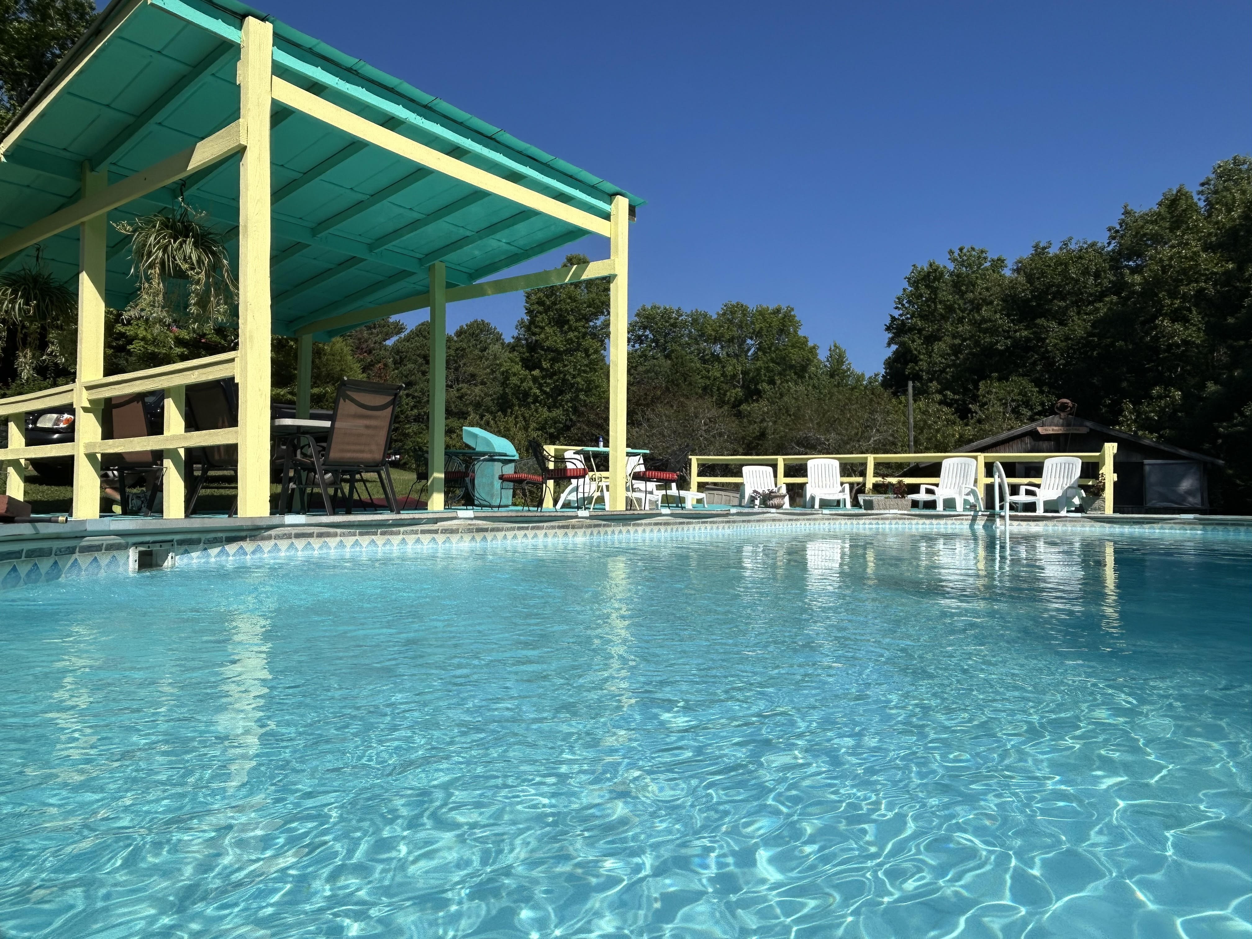 Bluff Creek Falls - Steele, Alabama - glamping.directory