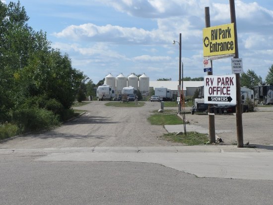 Governors' RV Park - Casselton, North Dakota - glamping.directory