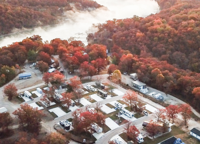 Red Oak Resort & RV Park - Camdenton, Missouri - glamping.directory