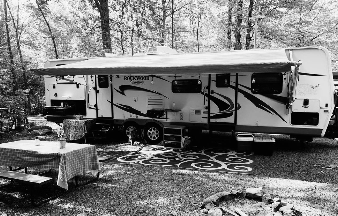 Glamping Girls - glamping.directory