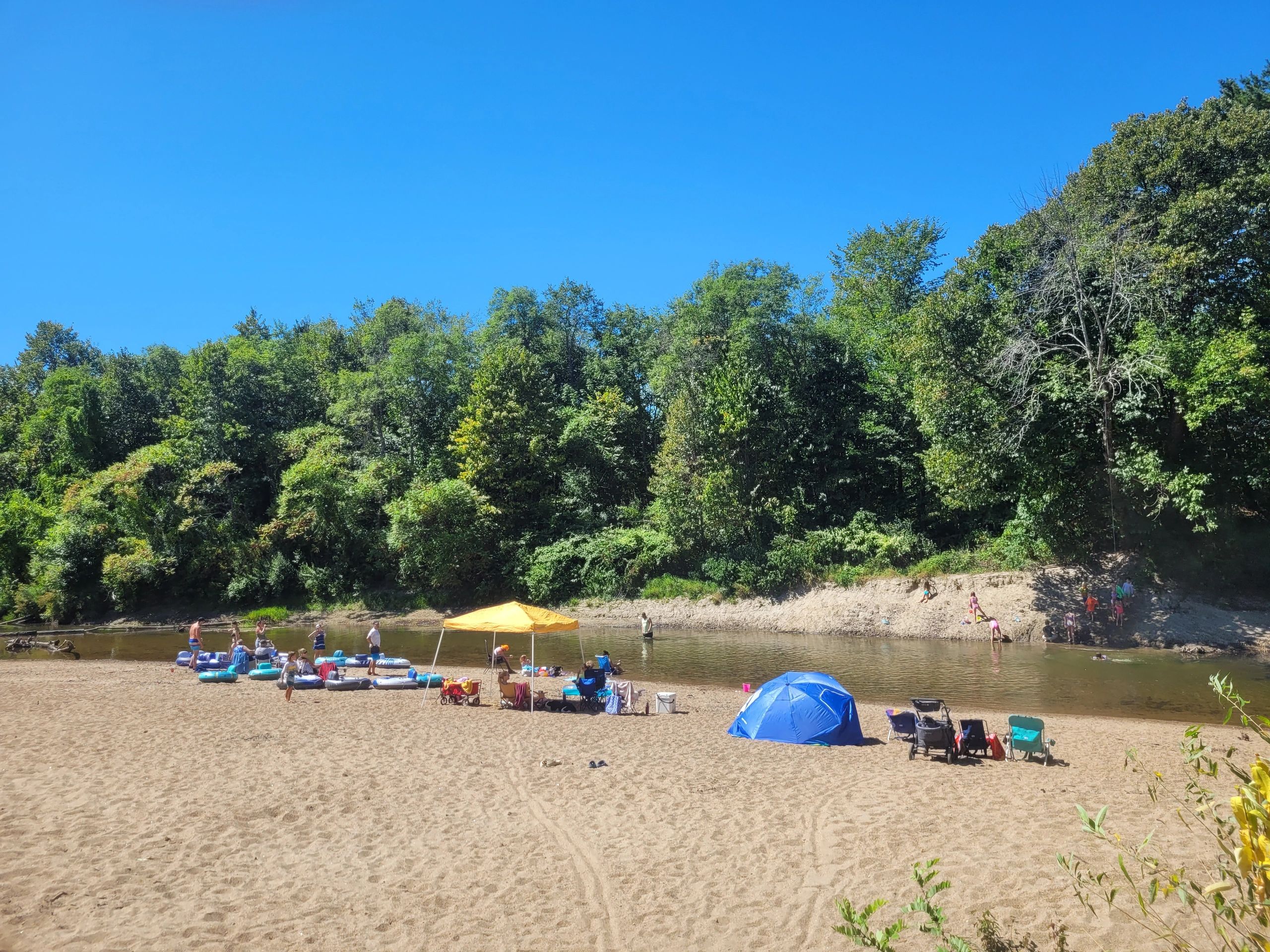 Plymouth Sands Campground - Plymouth, New Hampshire - glamping.directory
