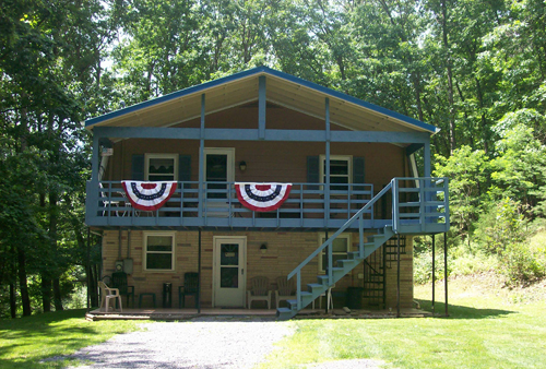 Potomac Overlook Cabin - Upper Tract, West Virginia - glamping.directory