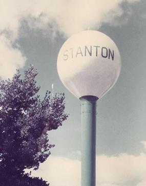 Sakakawea Park Campground - Stanton, North Dakota - glamping.directory