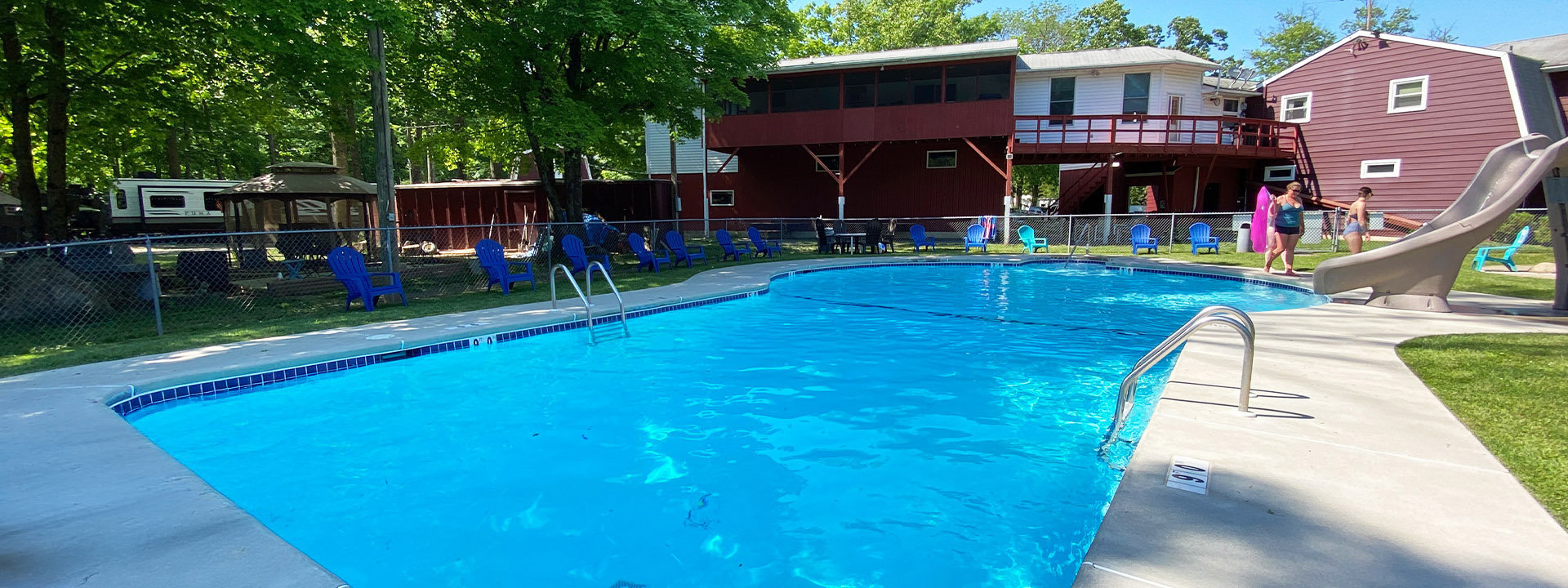 Little Red Barn Campground - Quakertown, Pennsylvania - glamping.directory