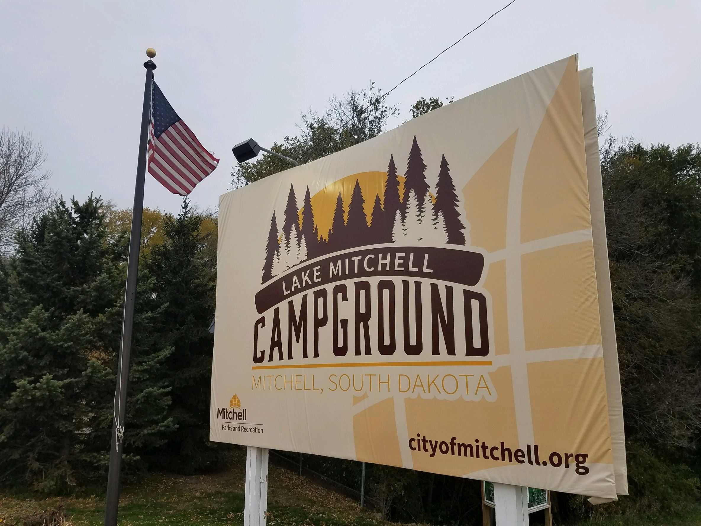Lake Mitchell Campground - Mitchell, South Dakota - glamping.directory