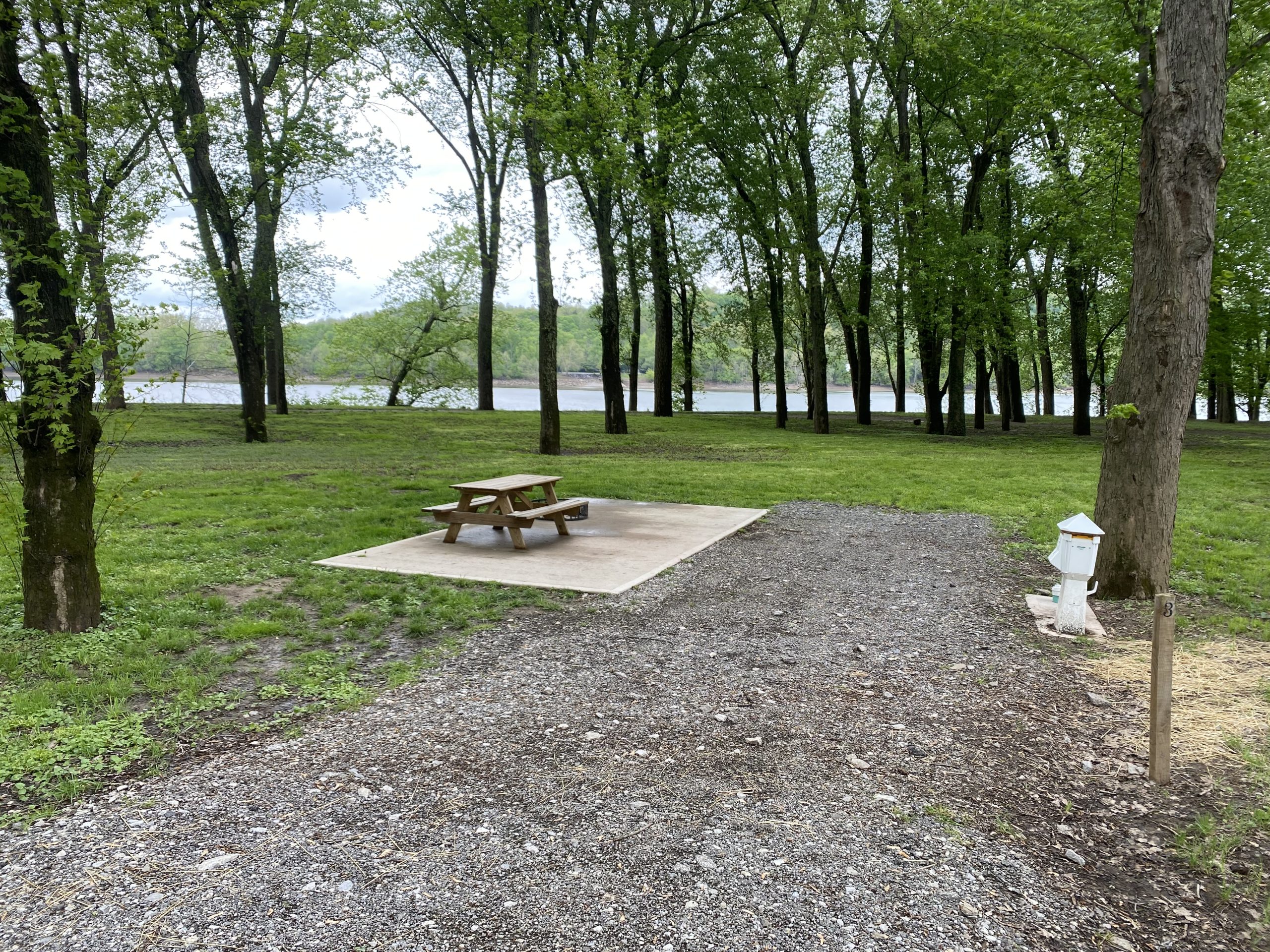 River Days Campground - New Richmond, Ohio - glamping.directory