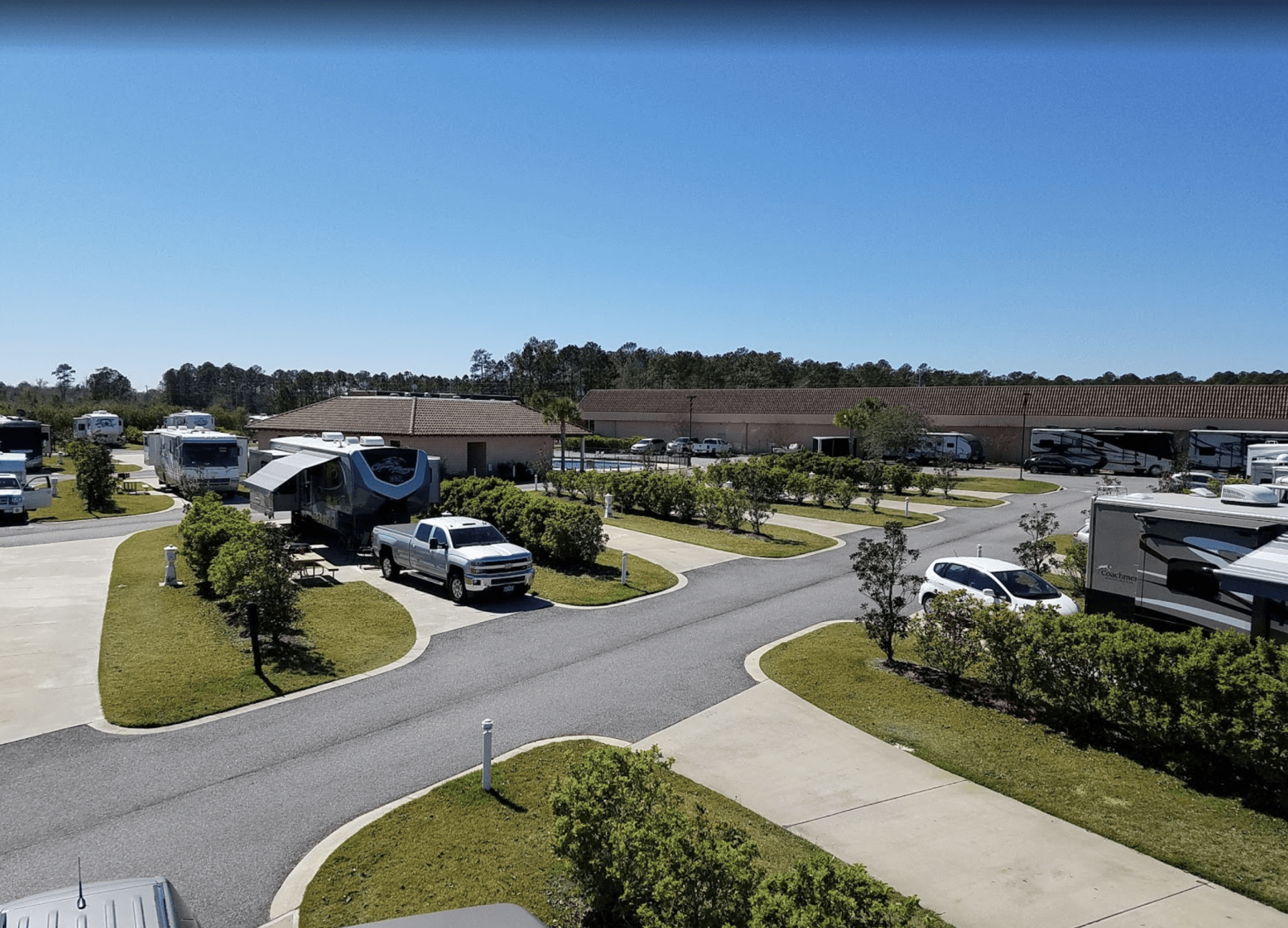 Coastal Georgia RV Resort - Brunswick, Georgia - glamping.directory