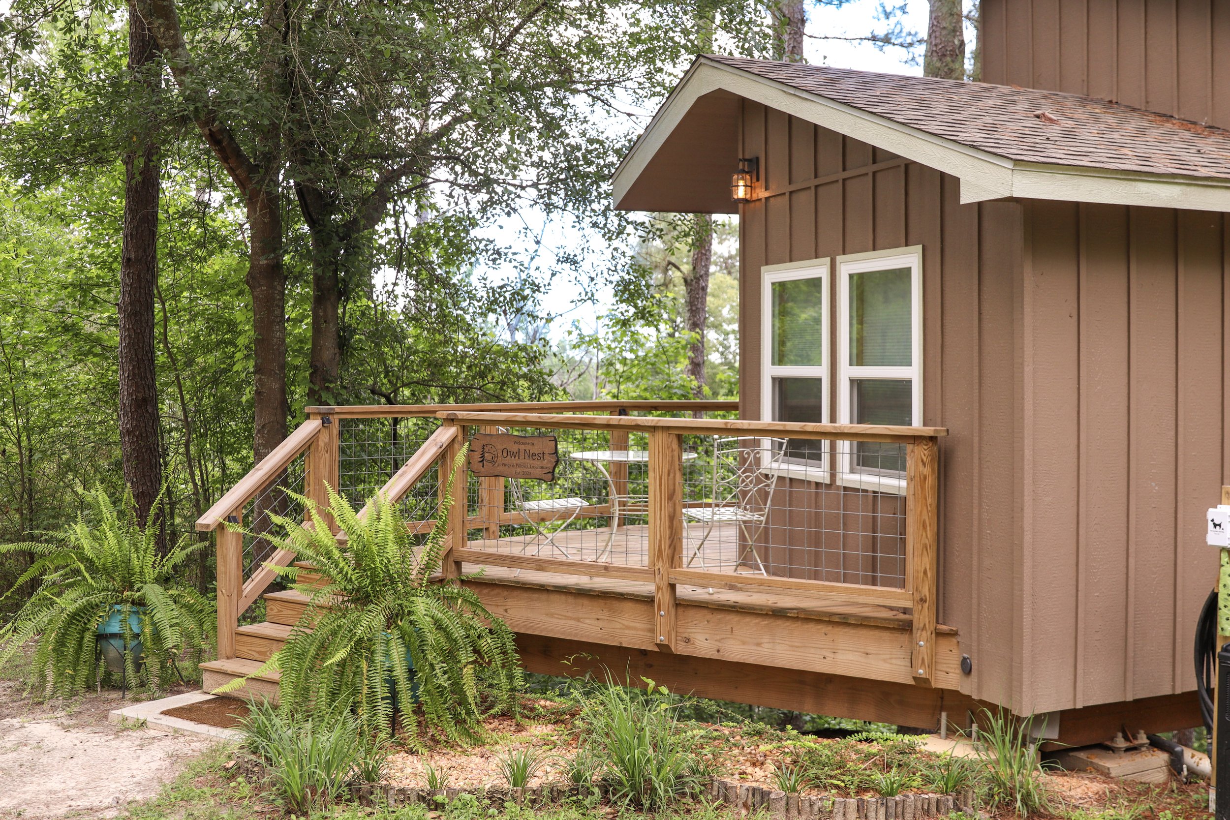 Pines & Pillows Treehouses - Mt Olive, Mississippi - glamping.directory