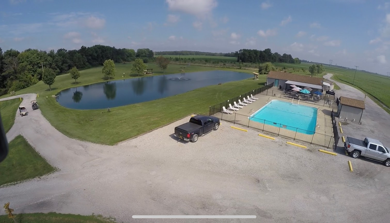 Rustic Acres Jellystone Park™ New Douglas - New Douglas, Illinois - glamping.directory