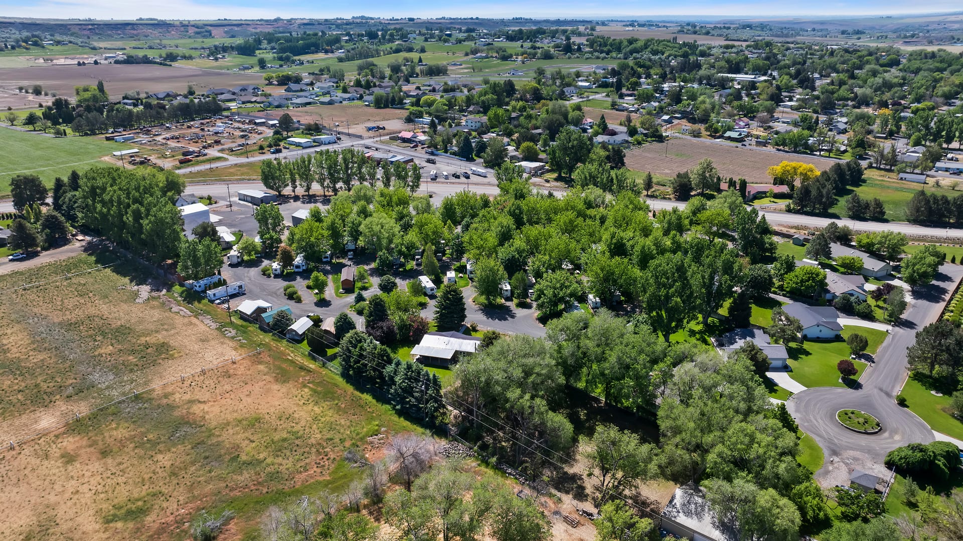 Hagerman RV Village - Hagerman, Idaho - glamping.directory