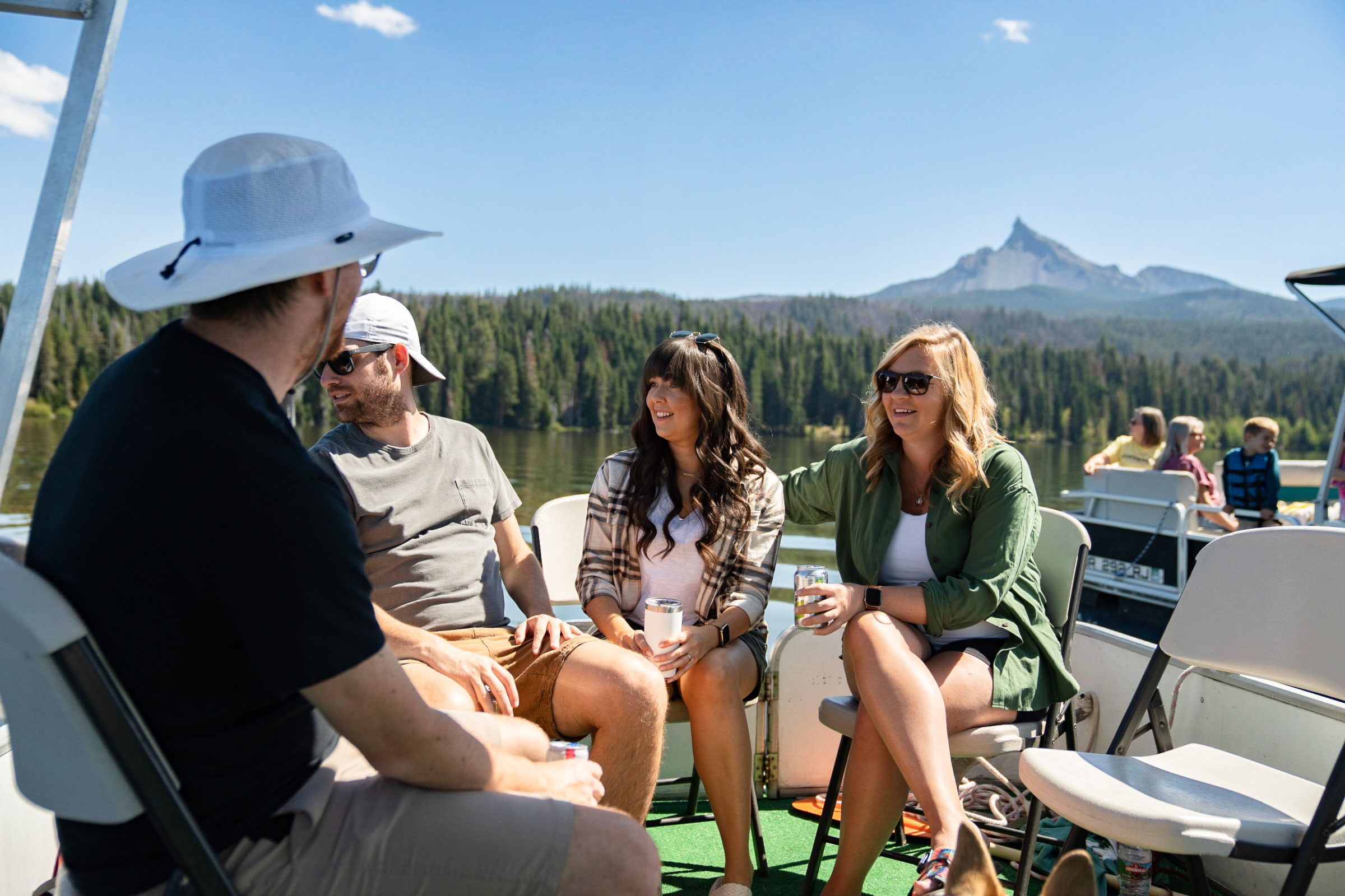 Diamond Lake RV Park - Diamond Lake, Oregon - glamping.directory