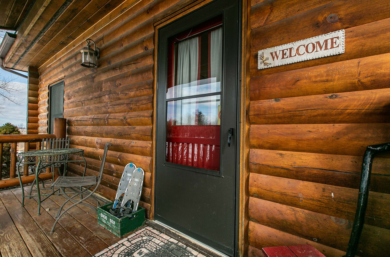 Lorelei Cabins - Dubuque, Iowa - glamping.directory