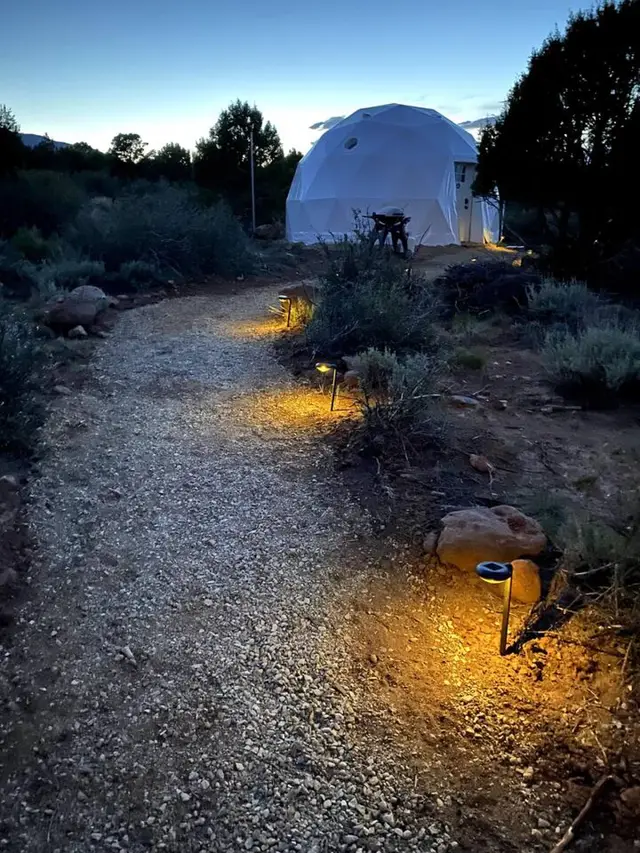Canyonland Domes - Monticello, Utah - glamping.directory