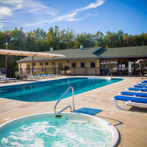 Lake Shore Resort - Davison, Michigan - glamping.directory
