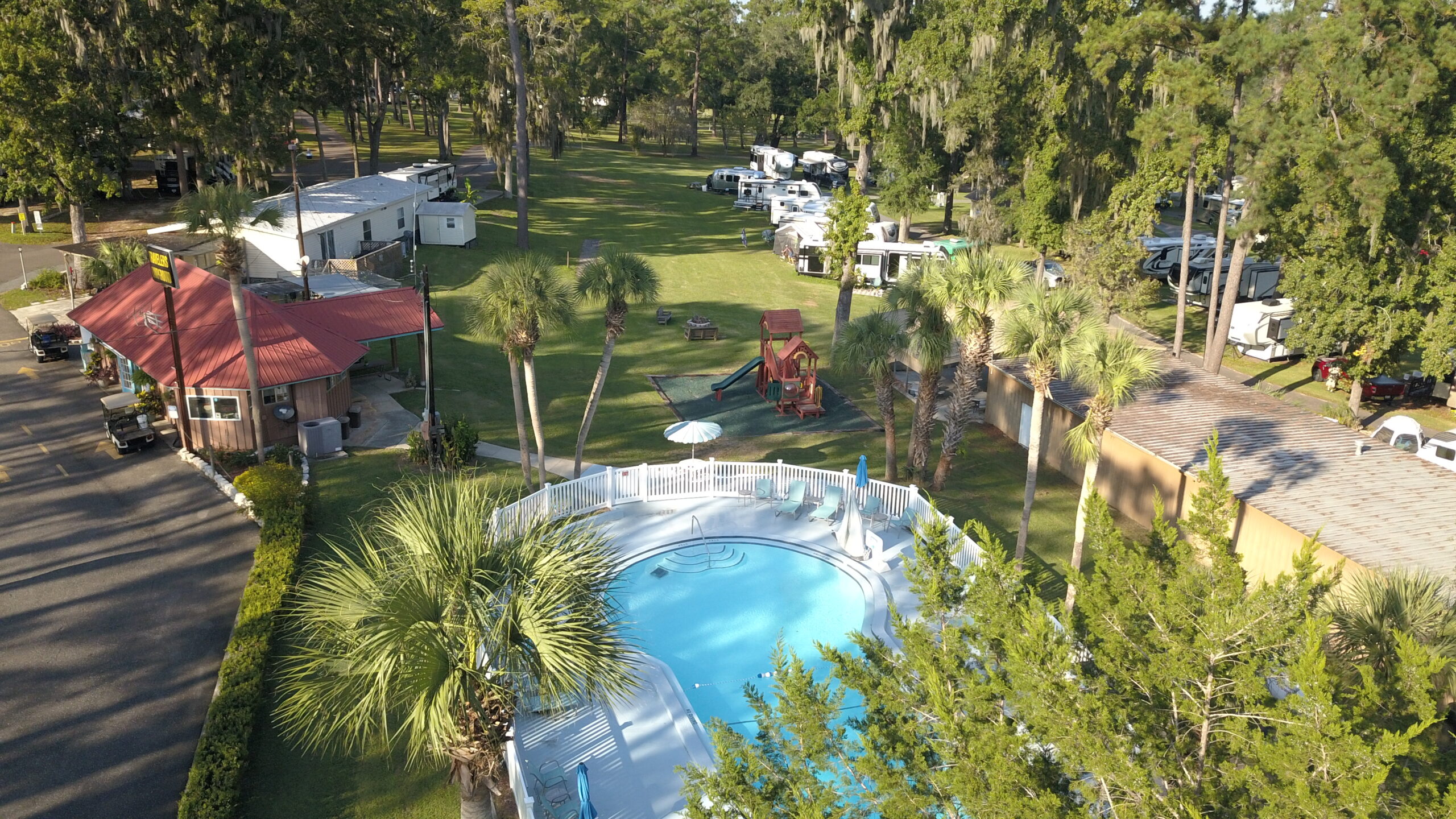 Travelers Campground - Alachua, Florida - glamping.directory