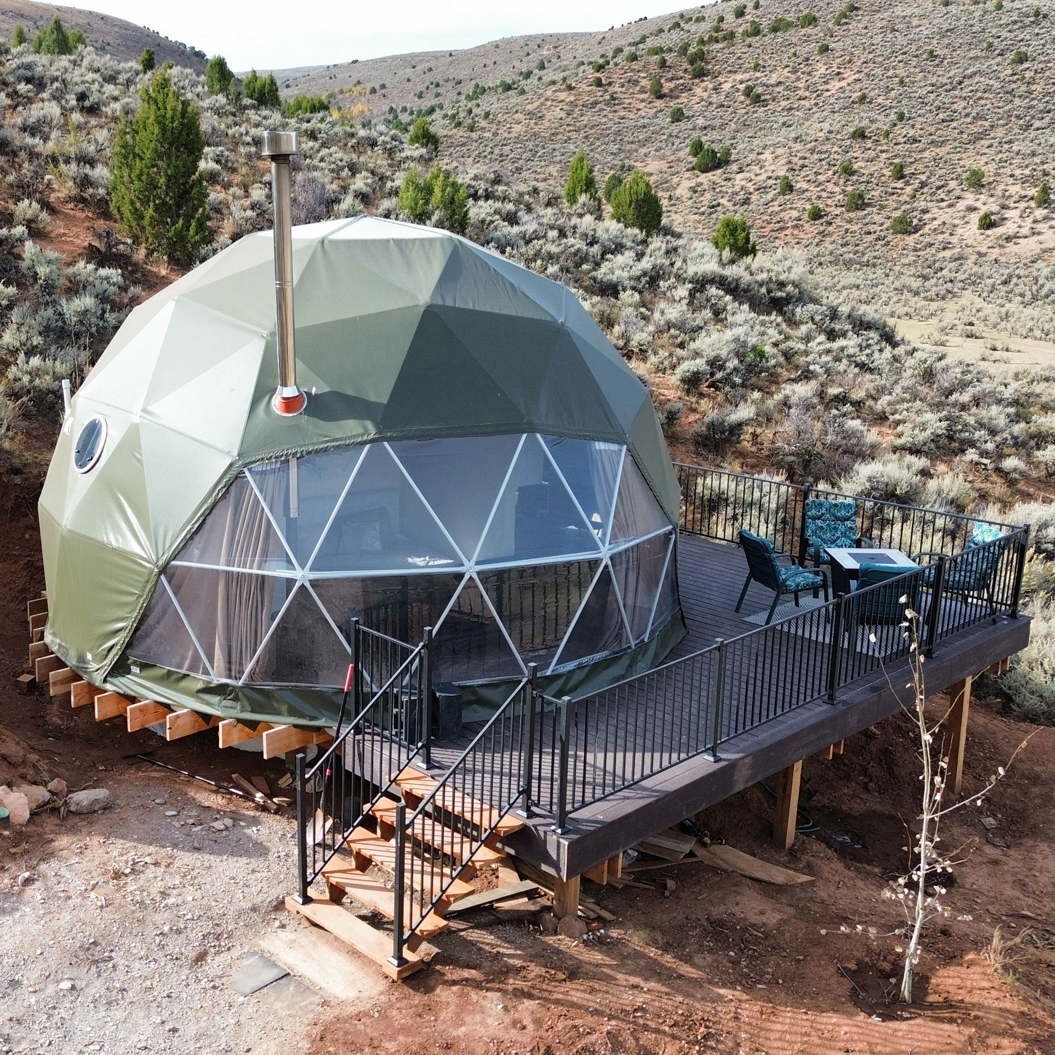 Eastward In Eden - Laketown, Utah - glamping.directory
