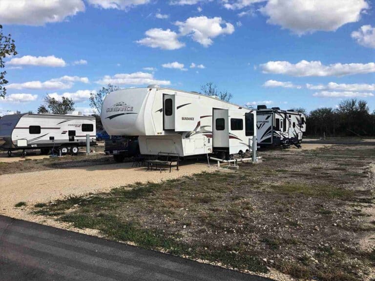 Wisteria RV Park - Del Valle, Texas - glamping.directory