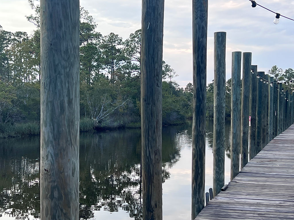 Cozy Rosy RV Resort & Glampground - Ocean Springs, Mississippi - glamping.directory