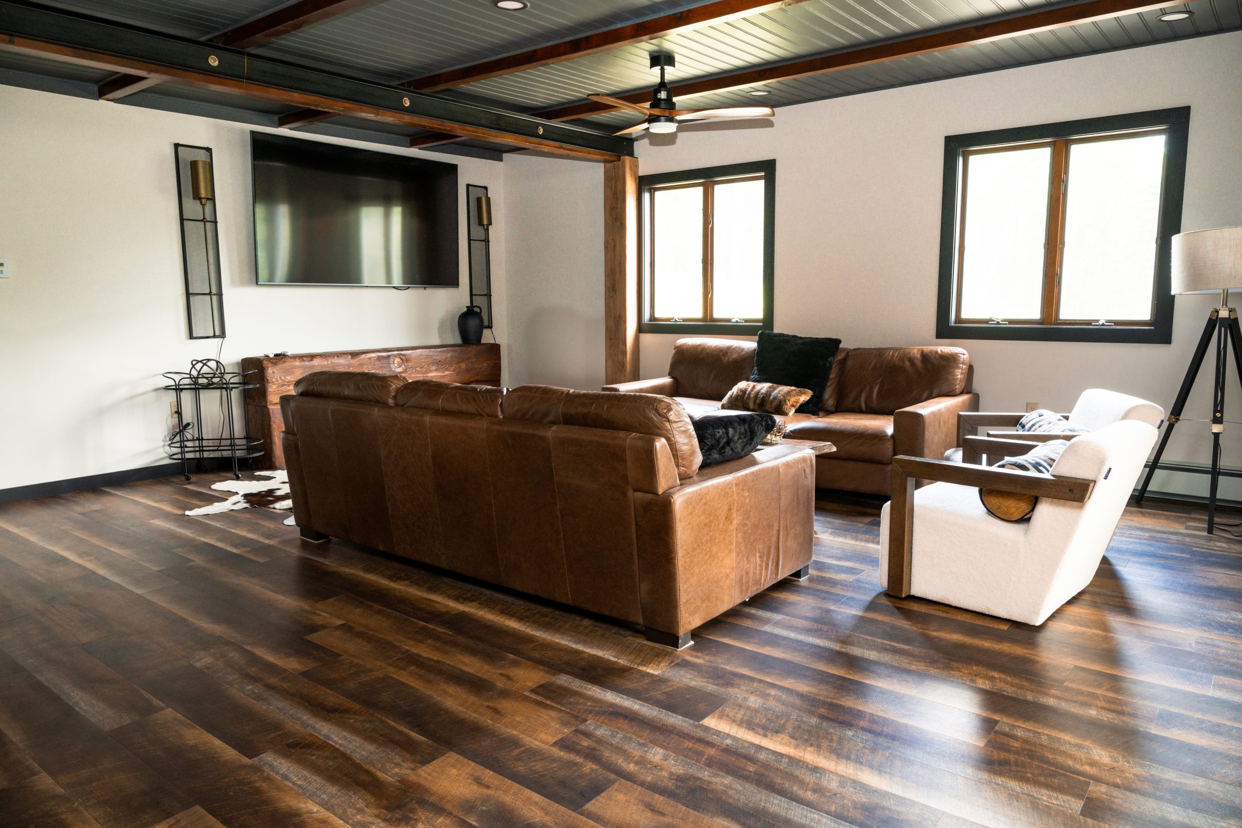 Bear Rock Lodging | The Cabin - Stewartstown, New Hampshire - glamping.directory