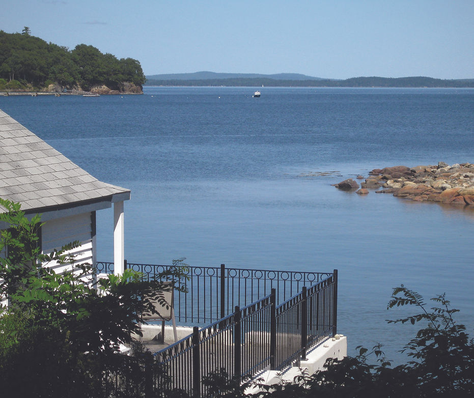 Tide Watch Cabins - Bar Harbor, Maine - glamping.directory