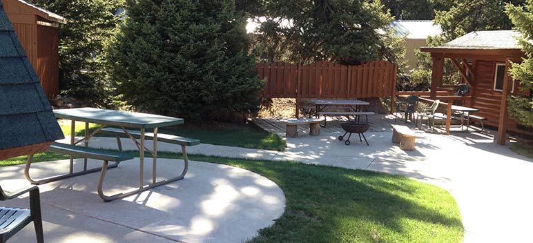 Creekside Campground - Deadwood, South Dakota - glamping.directory
