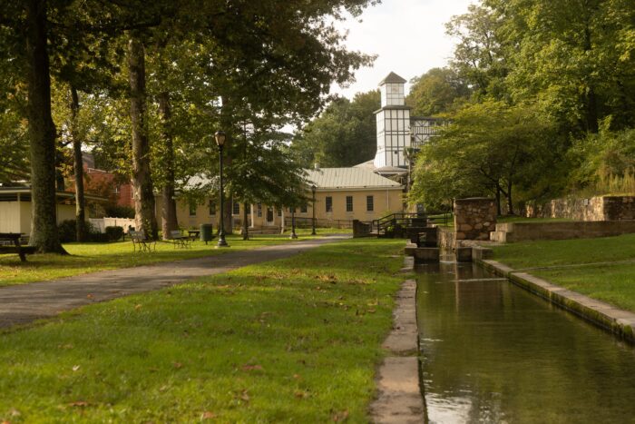 Berkeley Springs State Park - Berkeley Springs, West Virginia - glamping.directory