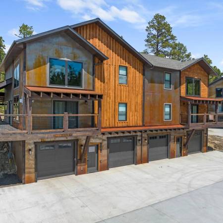 Black Hills Cabin Rentals - glamping.directory