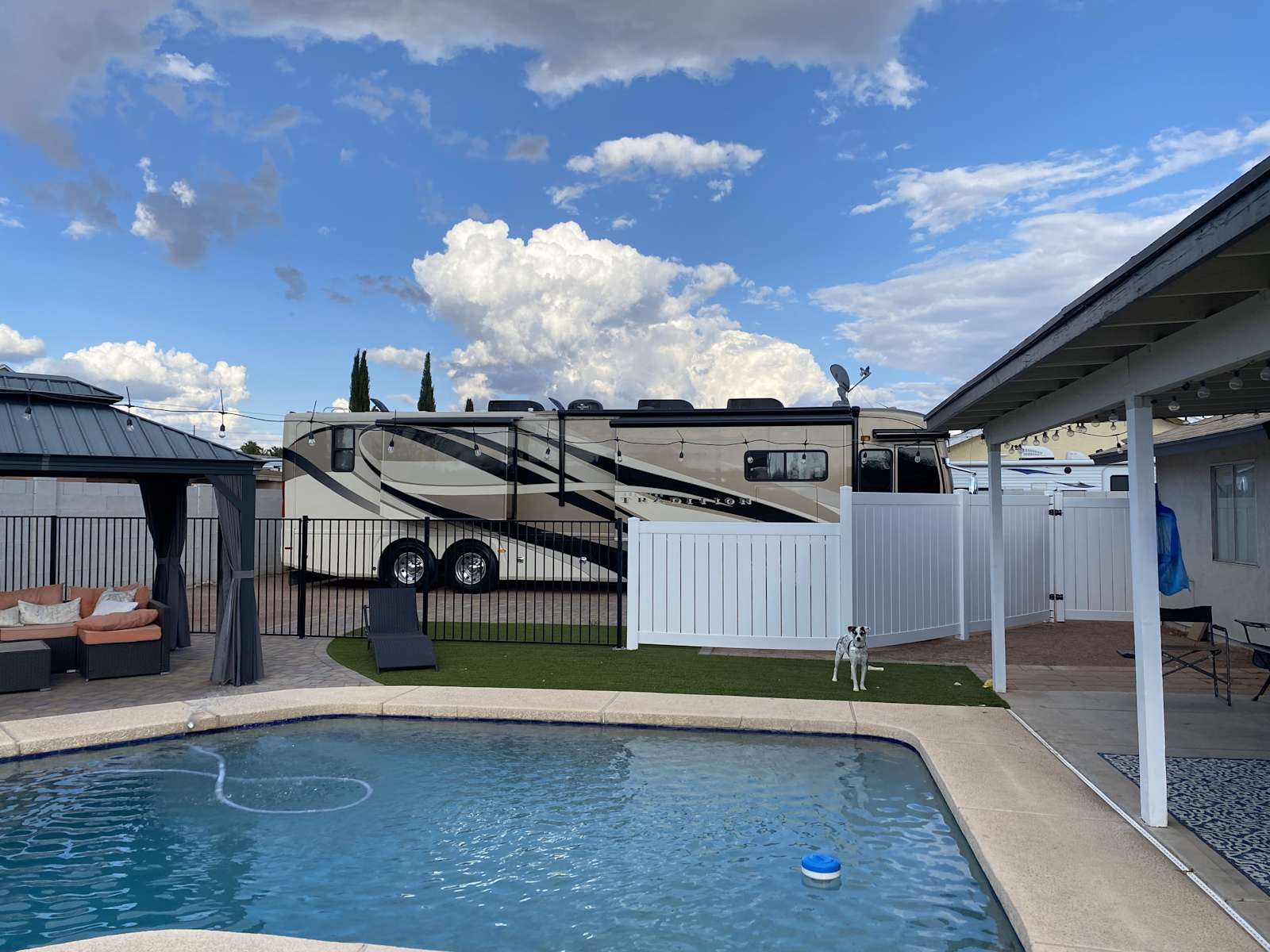 Mesa Arizona RV Campsite Space - Mesa, Arizona - glamping.directory