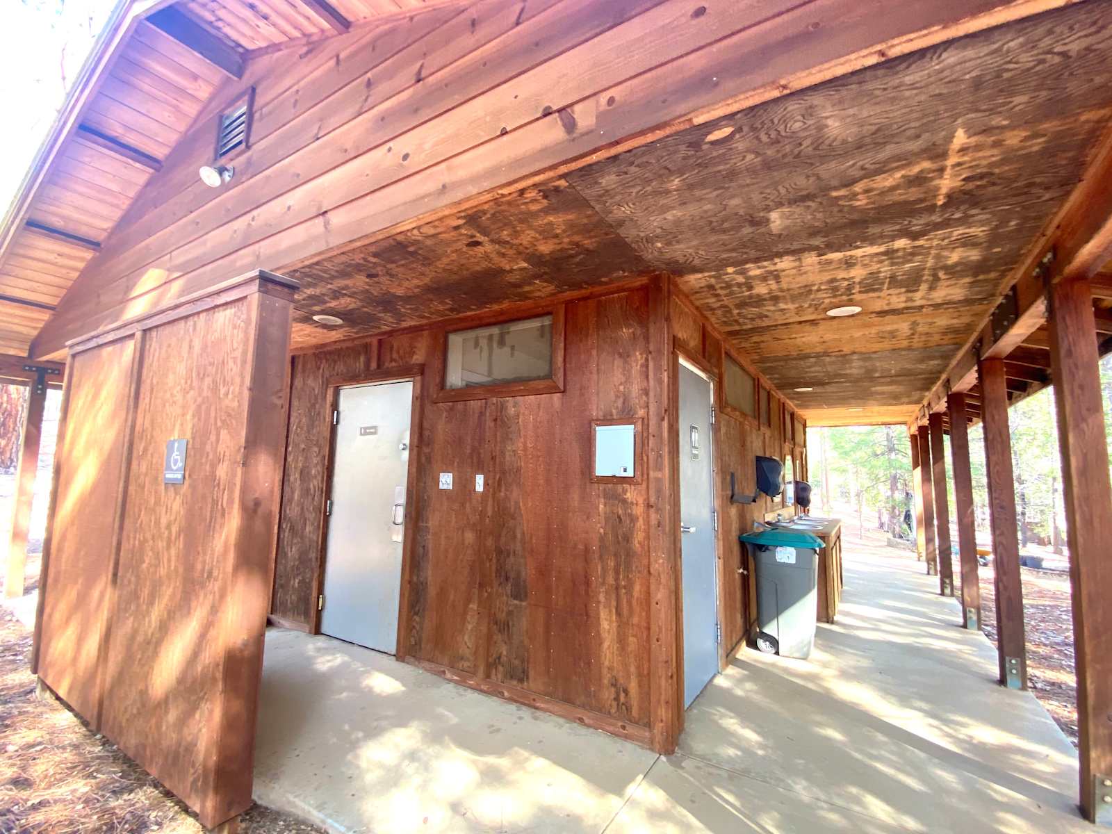 Coppercreek Camp - Greenville, California - glamping.directory