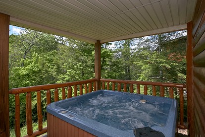 Gorgeous Cosby Cabin with a Pool and Hot Tub - Cosby, Tennessee - glamping.directory